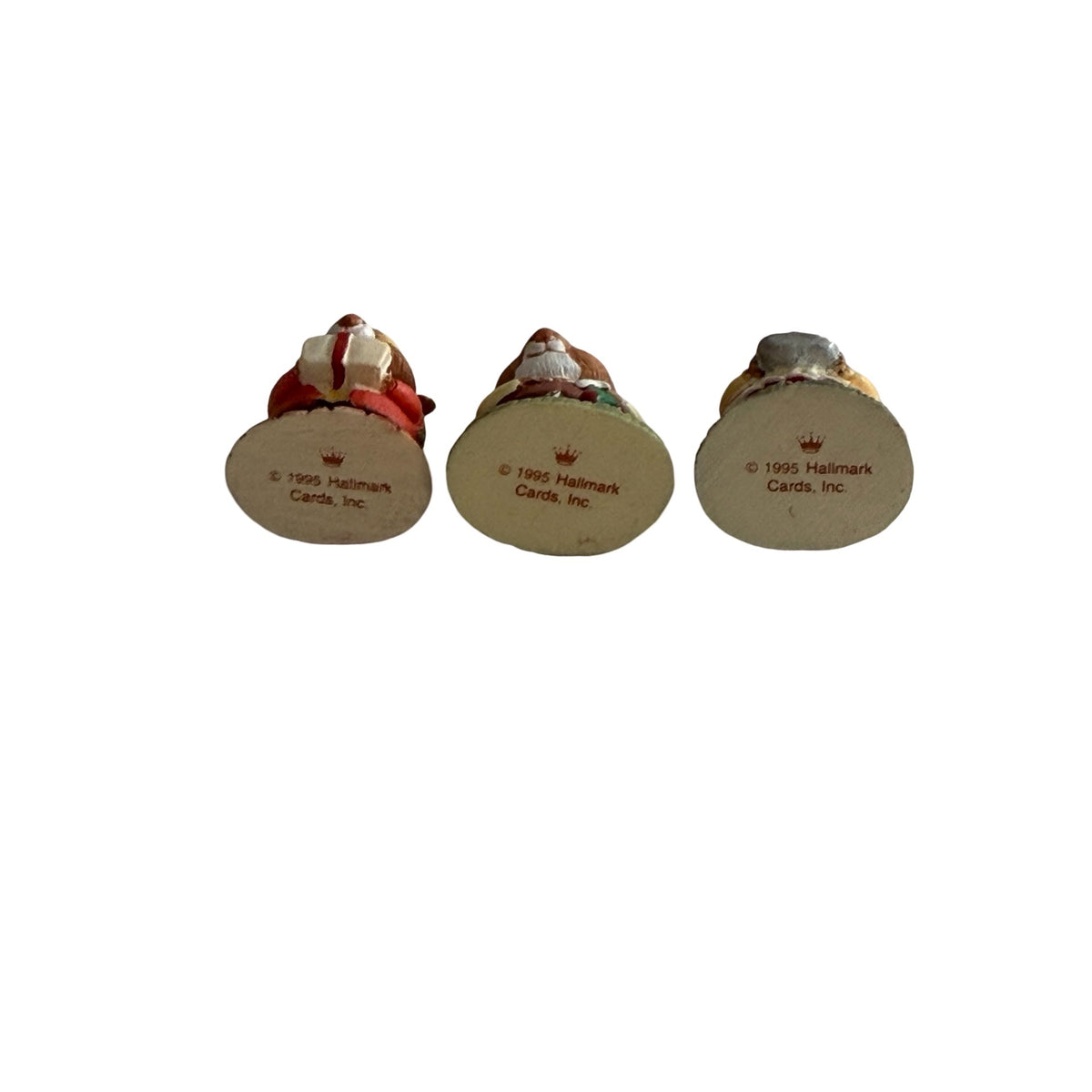 Vintage 1995 Hallmark Moustershire Christmas Cottage 4 Piece Keepsake Ornament Set