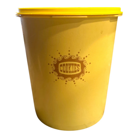 Tupperware Yellow Cookie Canister With Lid 6.5" X 7.5" Vintage Retro Plastic Storage Container