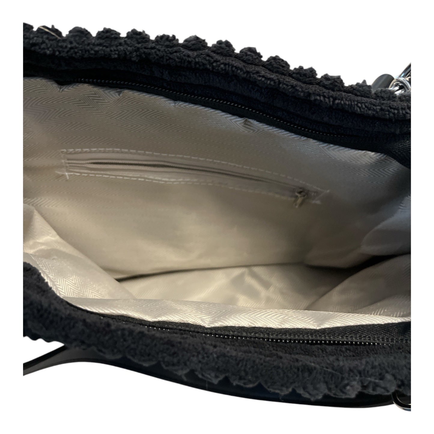 Meidudola YYDS Black Textured Handbag - Elegant and Versatile Accessory