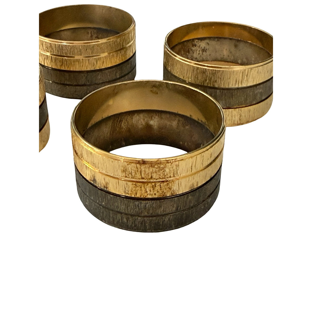 Vintage Set of 4 Two Tone Brass Tone Metal Napkin Rings Textured Striped Design