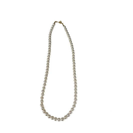 Vintage 17 Inch Faux Pearl Beaded Necklace Classic Single Strand