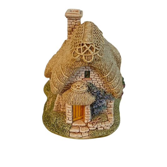 Vintage 1995 Lilliput Lane Button Down Thatched Cottage Figurine England