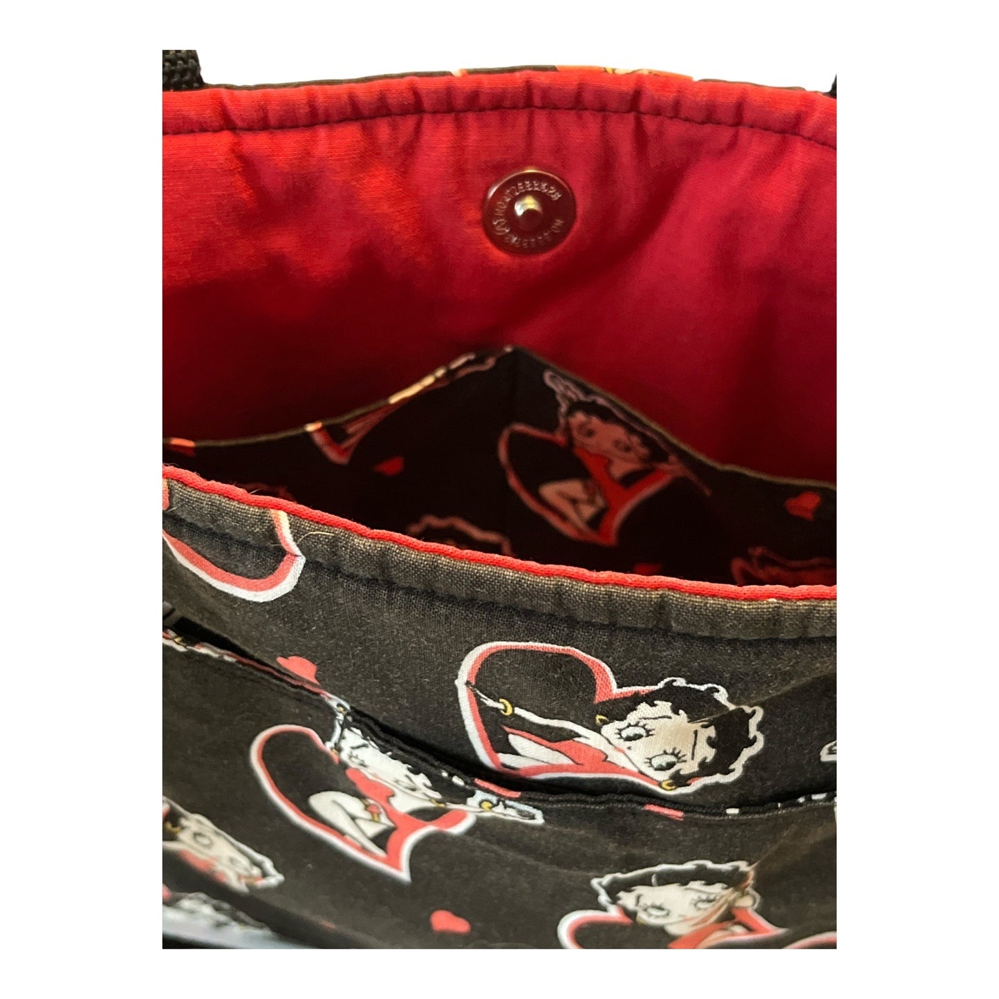 Handmade Betty Boop Shoulder Bag – Retro Cartoon Heart Print – Red Lining – 10 x 12 in – 12” Drop