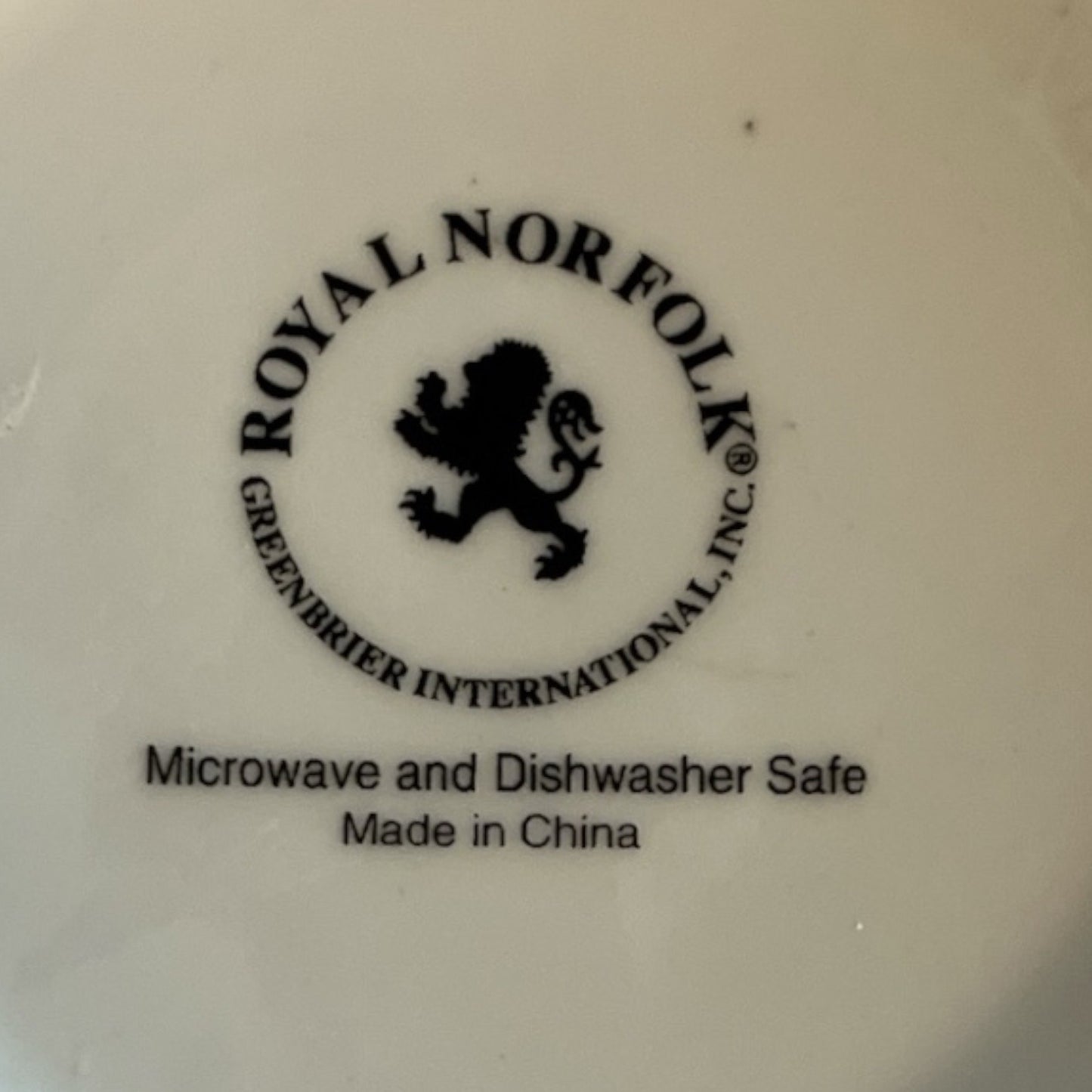Royal Norfolk Autumn Leaves Bowl – 6” Ceramic Fall Harvest Acorns Leaf Design