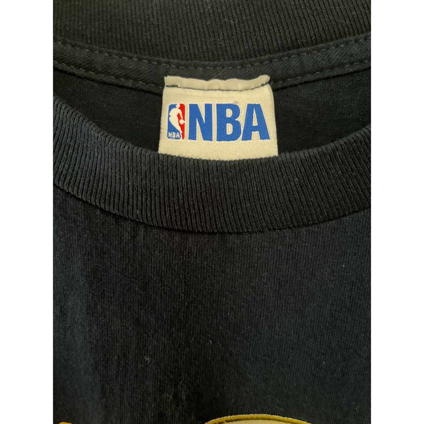 Vintage 2016 Cleveland Cavaliers NBA Finals Champions T-Shirt – Size L