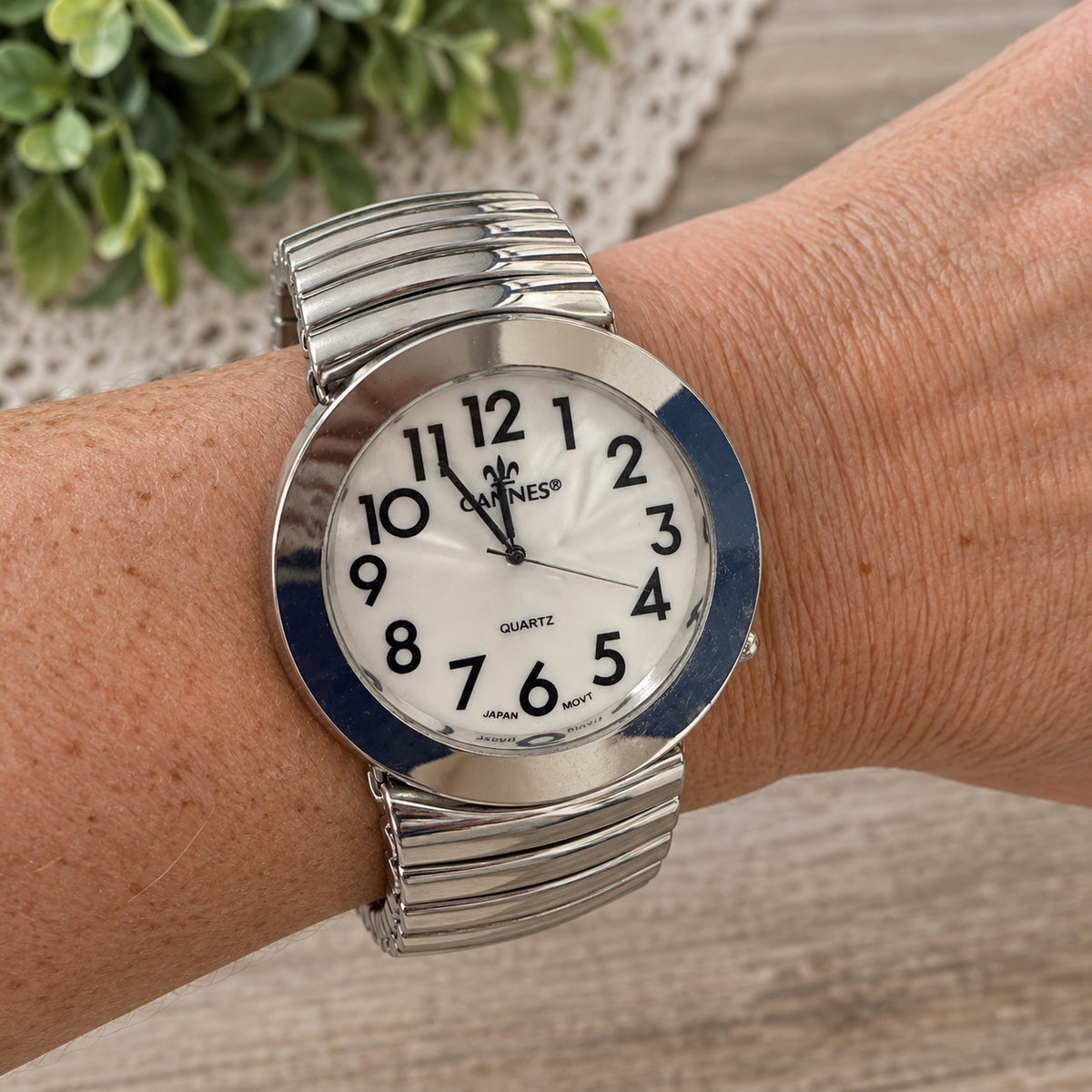Y2K Cannes Quartz Oversized Silver Tone Stretch Band Watch Japan Movement