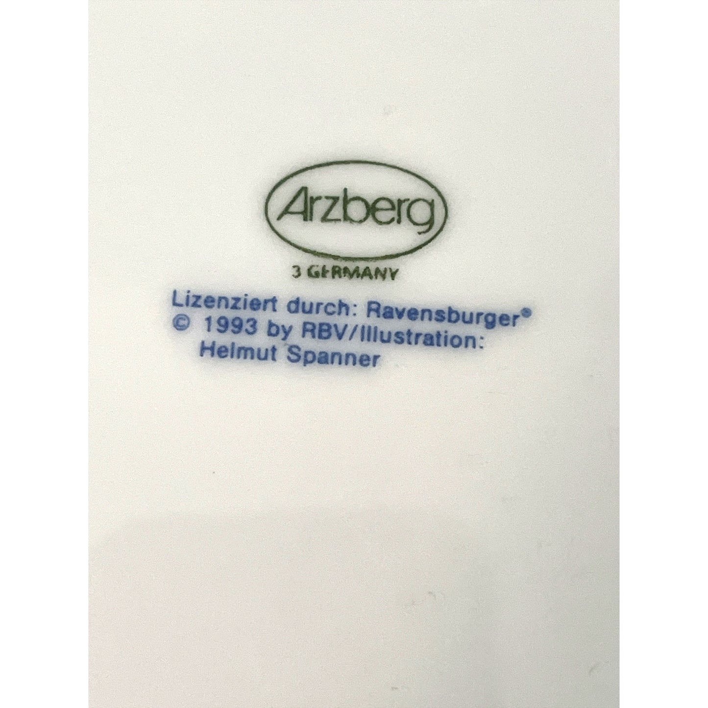 1993 Arzberg Germany Mouse & Apple Design Porcelain Plate By Helmut Spanner 8" 1993 Ravensburger