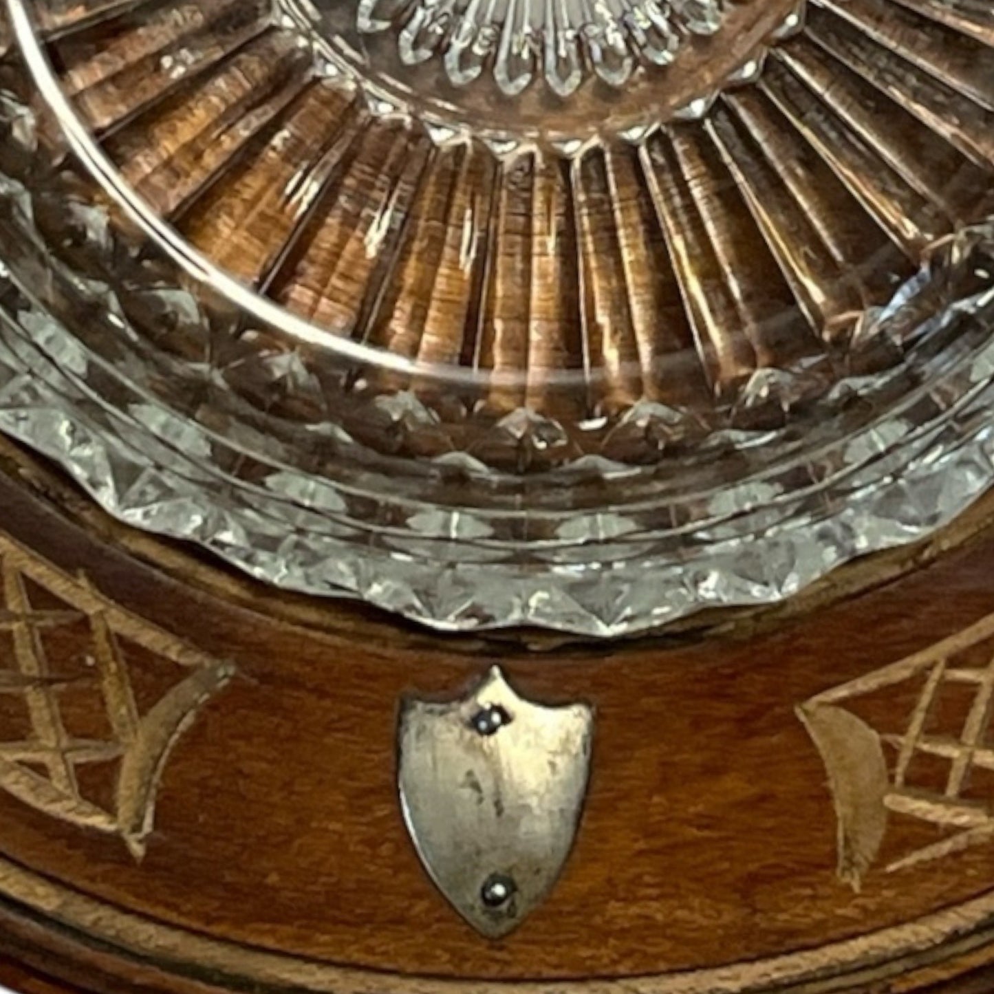 1950s Vintage Butter Dish – Carved Wood Board with Glass Duralex Insert – French Pressed Glass – Rustic Farmhouse Kitchen Decor