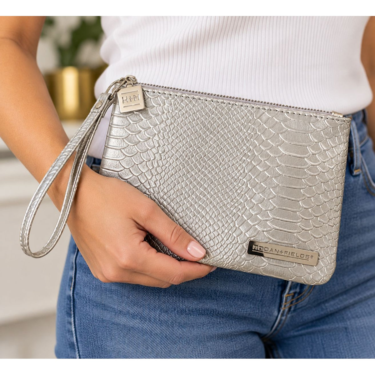 Rodan + Fields Silver Faux Snakeskin Wristlet Clutch Cosmetic Bag 7"