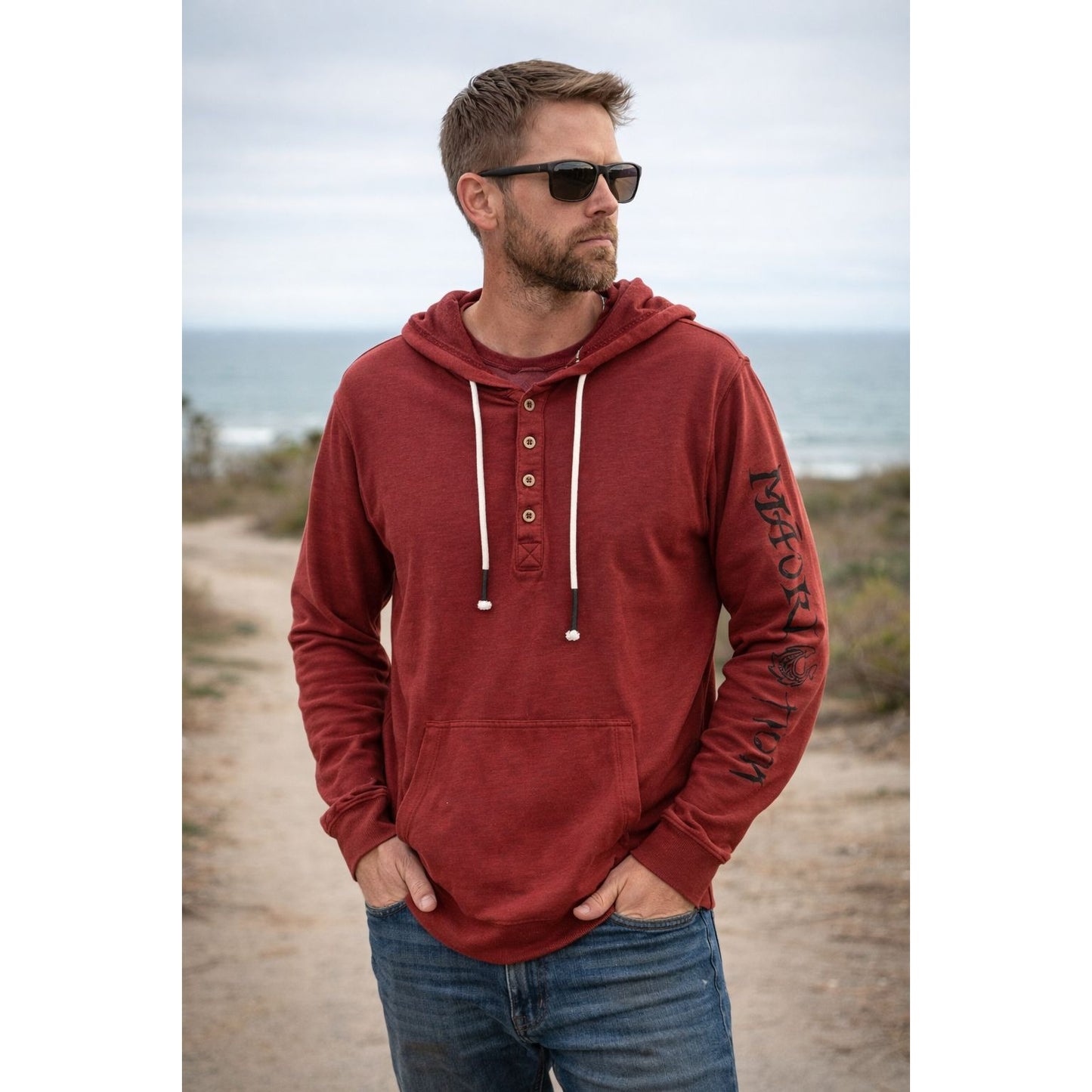 Maui Hook Hoodie Mens L Red Henley Hooded Pullover Surf Fishing Graphic Sleeve