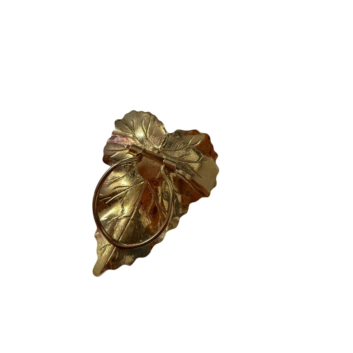 Vintage Gold Tone Grape Leaf Scarf Clip Ring Hinged Botanical 2"