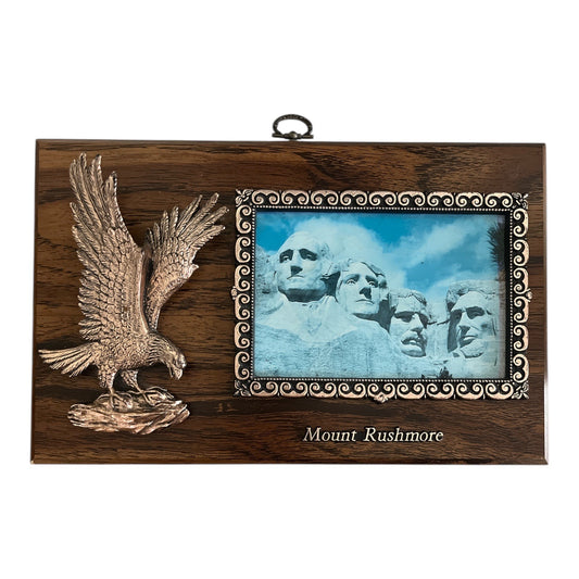 Vintage Mount Rushmore Wall Plaque Eagle Metal Relief Made in Canada 11x7