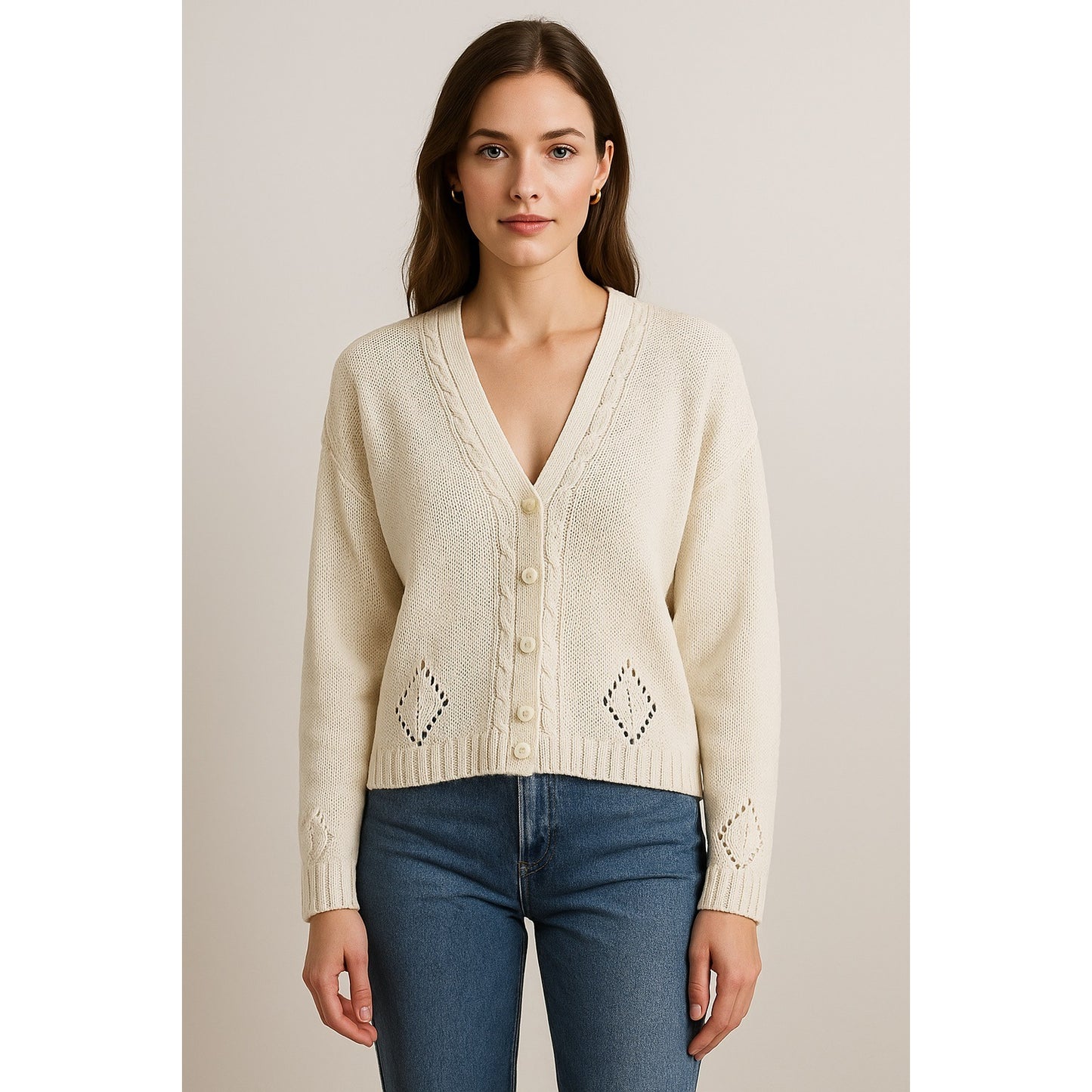 Outback Red Women’s Cream Knit Cardigan Sweater – Made in Hong Kong – Size M