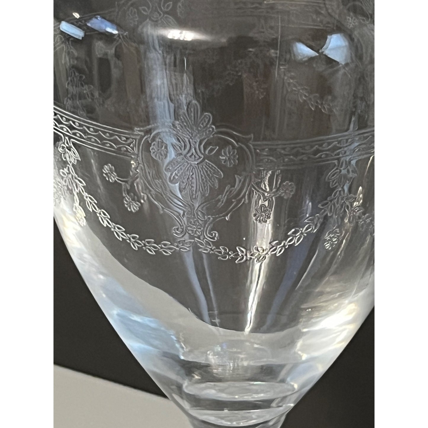 Cristal d’Arques France Etched Crystal Vase – Vintage Pedestal Flower Vase – 9x3