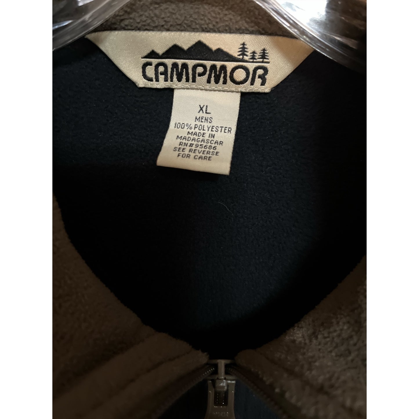 Campmor Men’s XL Fleece Vest – Brown & Black Zip Front Outdoor Layer – Vtg 2000s