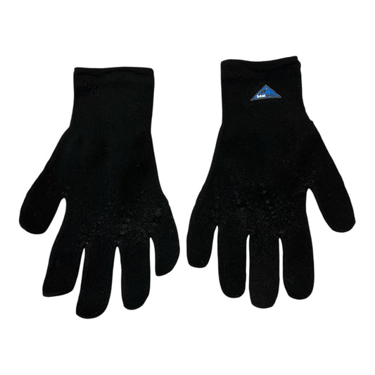 SealSkinz Waterproof Thermal Grip Gloves – Black w/ Blue Trim – Unisex Outdoor