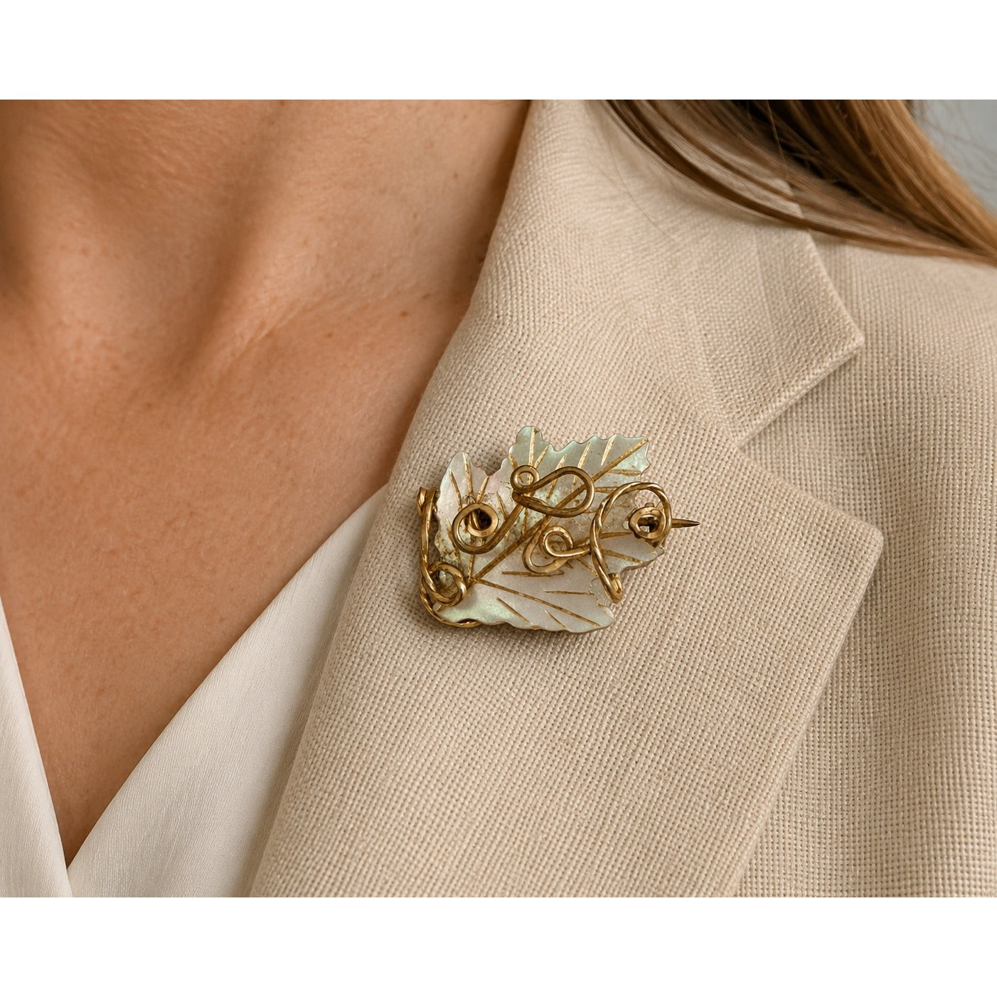 Vintage Mother of Pearl Leaf Brooch Gold Tone Wire Wrapped Pin