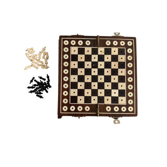 Vintage Miniature Wood Peg Travel Chess Set Complete 32 Pieces Folding 5.5"