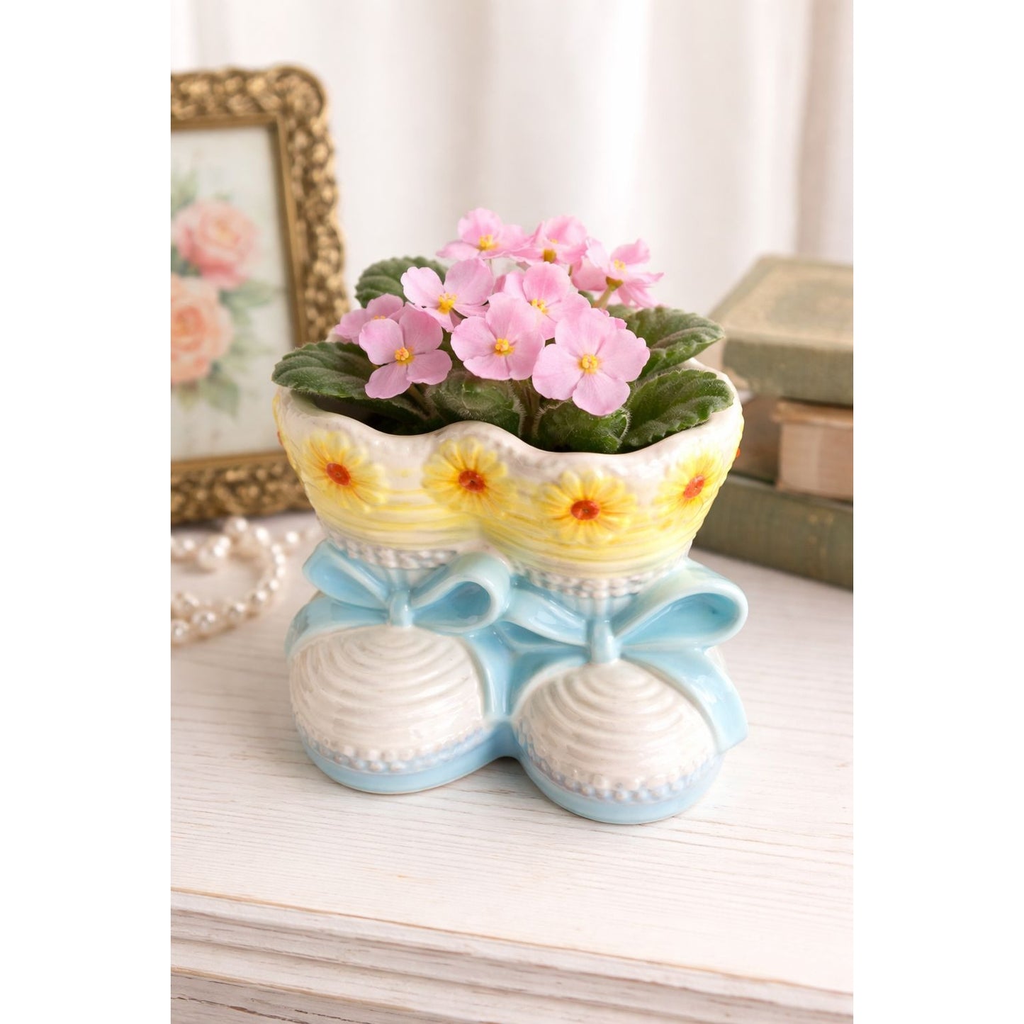 Vintage Japan 302 Baby Booties Planter Yellow Daisy Blue Base Ceramic Vase