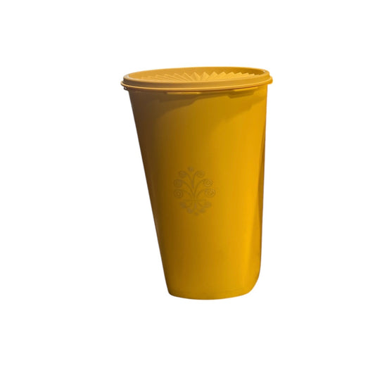 Tupperware Yellow Plastic Storage Container With Airtight Lid 11"x6.5" Square Bottom