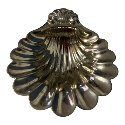 Vintage Silverplate Footed Shell Dish – Marked “DS  C” on Base – 5″ x 4.5″ x 1.75″