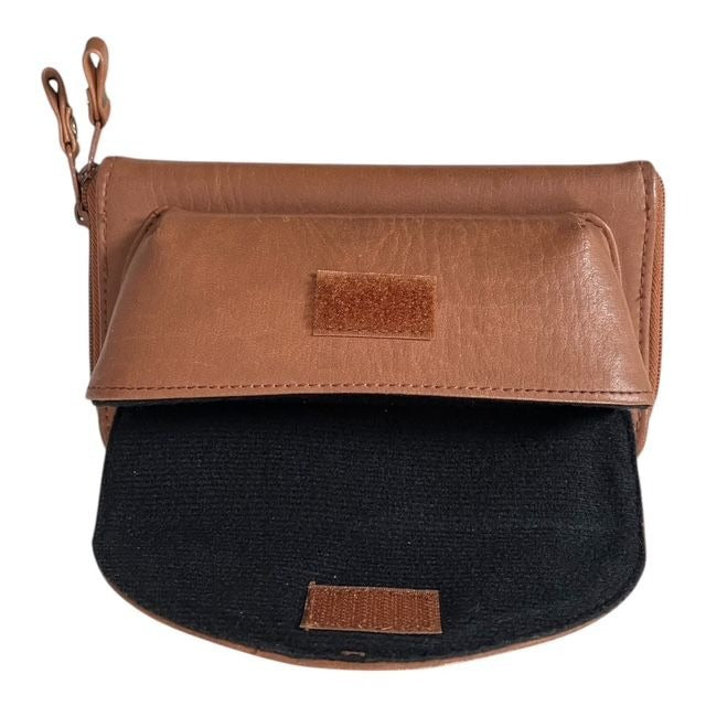 Dolce Vita Tan Wallet – Zip Bifold with Strap Rings, Belt Loop, Glasses Holder
